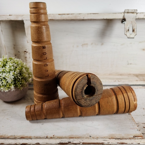 Antique/ Vintage | Accents | Antique Vintage Ribbed Wooden Textile Mill ...